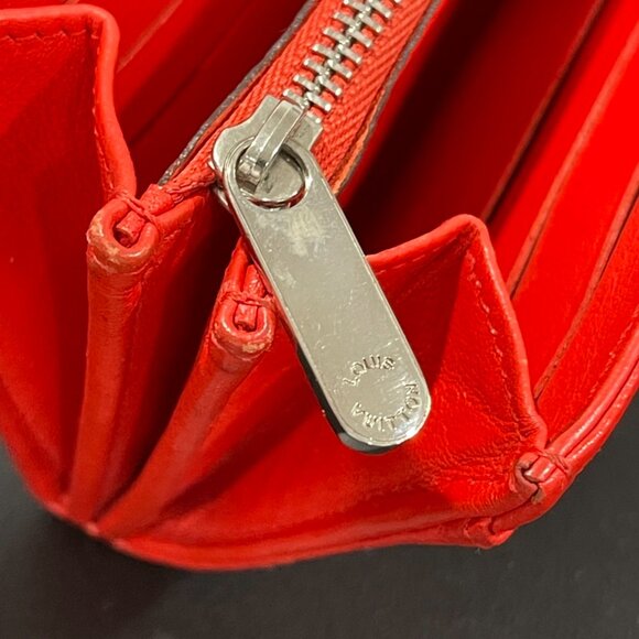 Louis Vuitton Red Monogram Mahina Leather Amelia Wallet (139616) - Picture 9 of 10